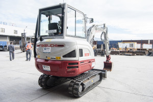 Takeuchi tb 230 6