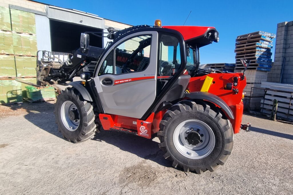 ENTREGA DE MANITOU MLT 635 140V+ A SANEAMIENTOS Y TRANSPORTES VEGA E HIJOS S.L. - GRUPEMA