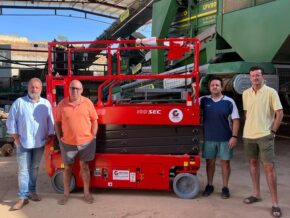 ENTREGA DE LA PLATAFORMA ELEVADORA MANITOU 100 SEC EN CASTELLAR (JAÉN) - GRUPEMA (4)