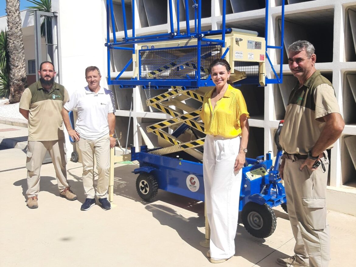 ENTREGA DE LA PLATAFORMA PORTAFÉRETROS MTC 2PT ECOLOGIC 4R EN RINCÓN DE LA VICTORIA (MÁLAGA) - GRUPEMA