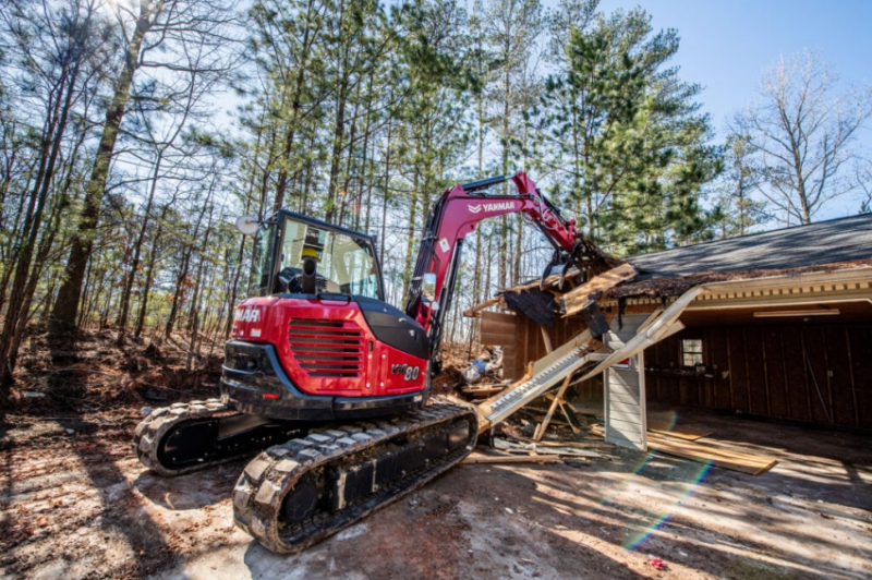 Yanmar ViO80 - GRUPEMA