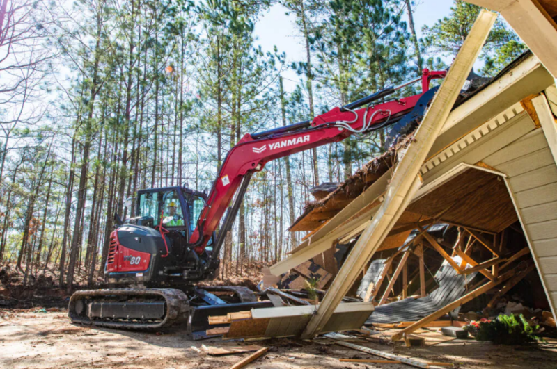 Yanmar ViO80 - GRUPEMA