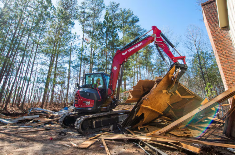 Yanmar ViO80 - GRUPEMA