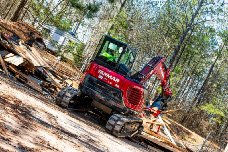 Yanmar ViO80 - GRUPEMA
