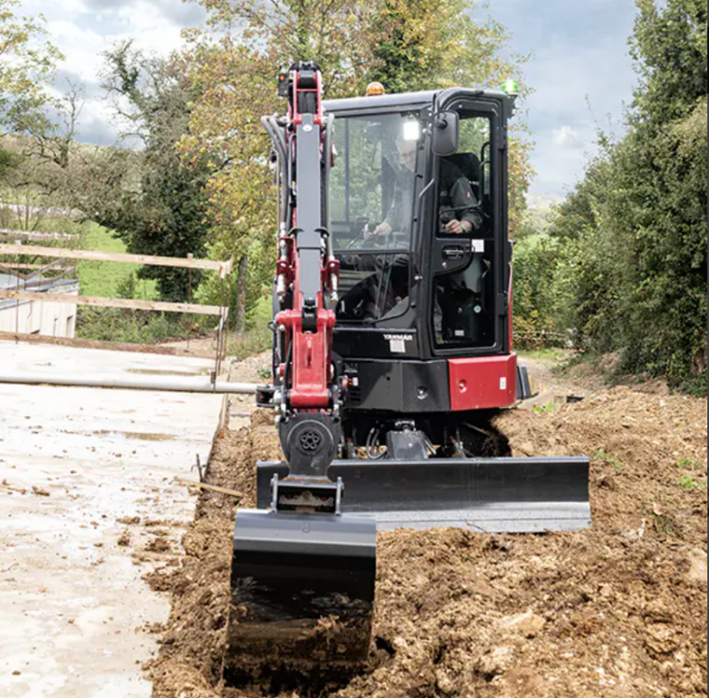 YANMAR VIO38 - GRUPEMA YANMAR VIO38 - GRUPEMA